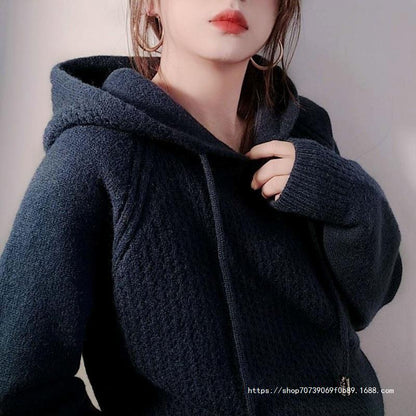 Women's hoodie with innovative structure and casual cut NOVAE