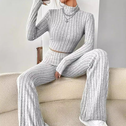 Women's knitwear set with a high-necked design and relaxed fit NOVAE