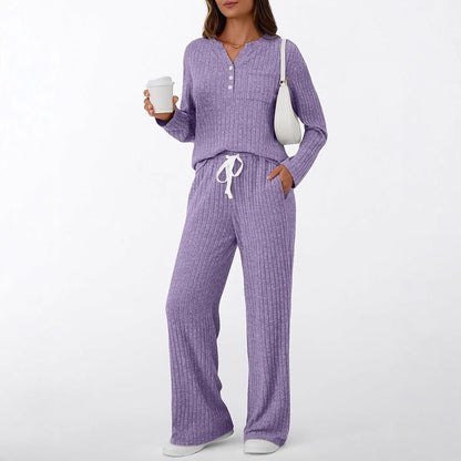 Women's Comfortable Knit Suit with a Relaxed Cut NOVAE
