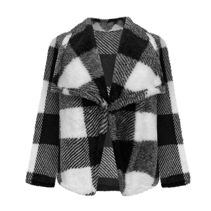 Women's Cozy Jacket in Checkered Design NOVAE