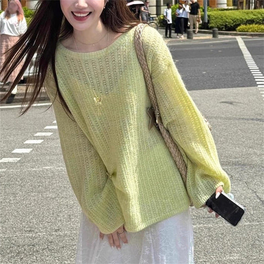 Women's chunky knit sweater with a wide cut and fashionable balloon sleeves NOVAE