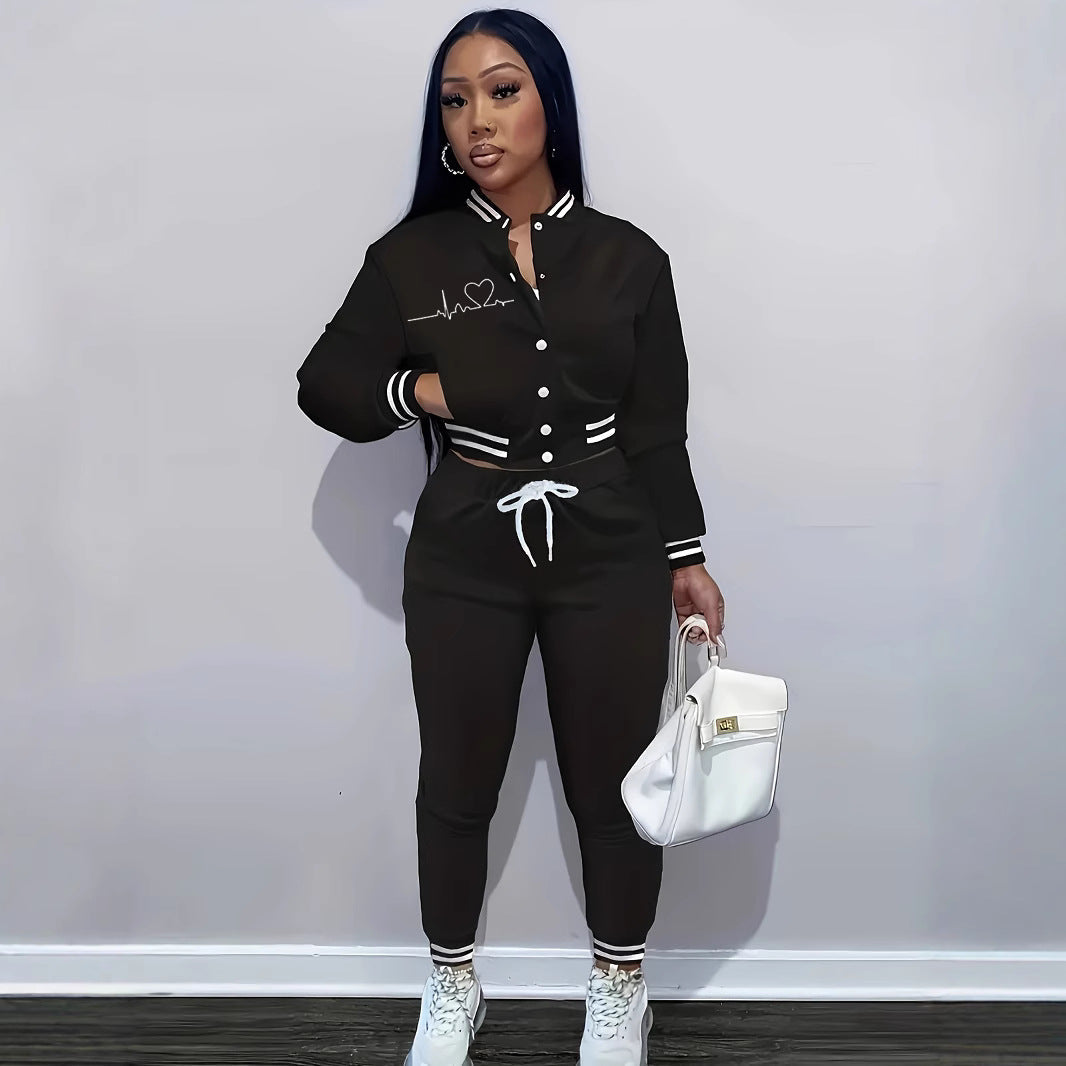 Women's tracksuit with fashionable cut and practical pockets NOVAE