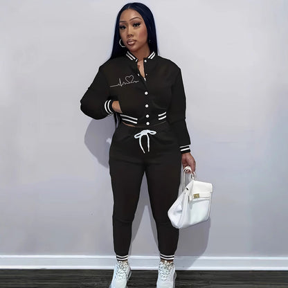 Women's tracksuit with fashionable cut and practical pockets NOVAE