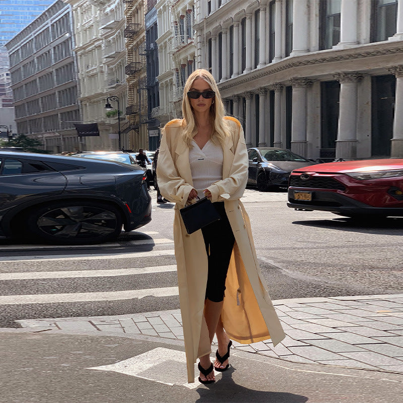 Women's Elegant Trench Coat Jacket with a Fashionable Cut NOVAE