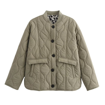 Women's quilted transitional jacket with practical pockets and fashionable stand-up collar NOVAE
