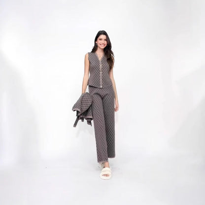 Women's pajama set with modern check pattern and full button placket NOVAE