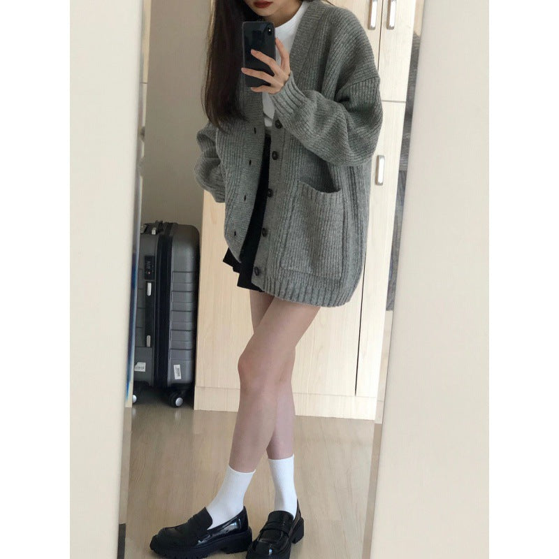 Women's chunky knit cardigan with pockets and deep V-neck NOVAE