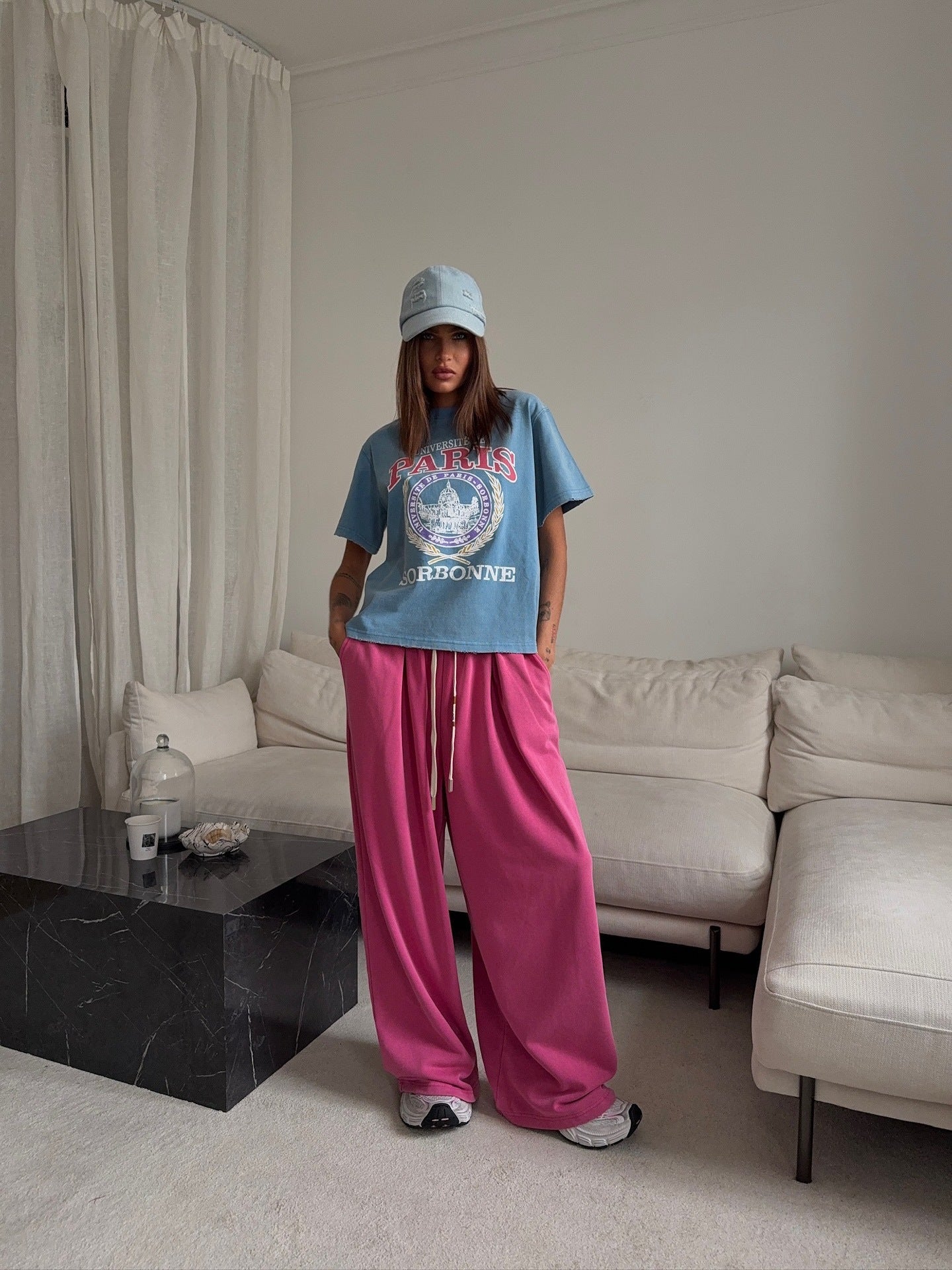 Women's casual T-shirt in a fashionable graphic design and loose fit NOVAE