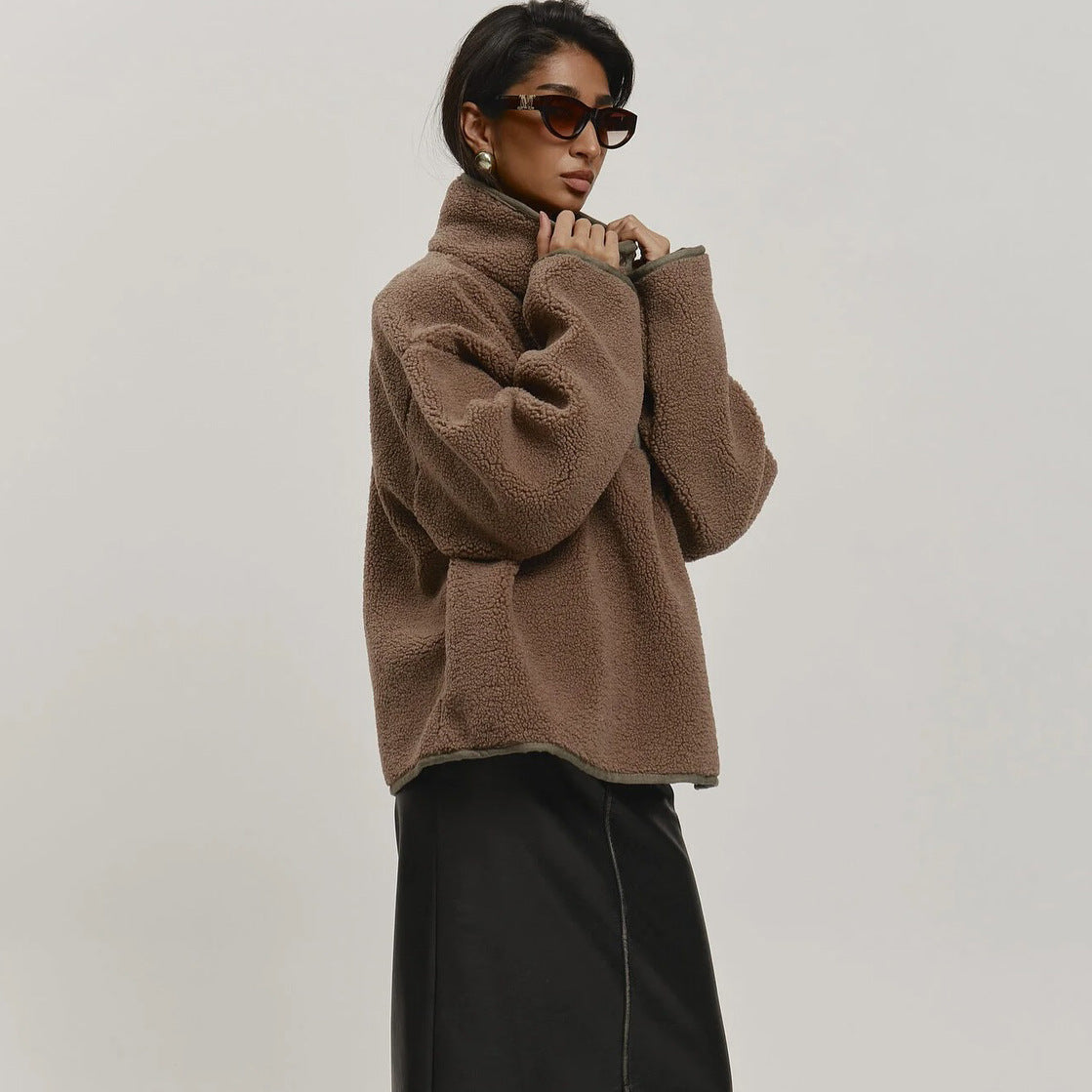 Women's Cozy Oversized Fleece Jacket with Stand-Up Collar and Snap Buttons NOVAE