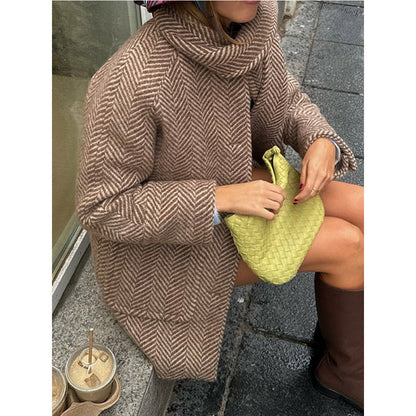 Women's elegant transitional jacket with modern collar and pockets NOVAE