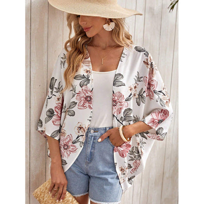 Women's fashionable kimono with floral design and wide sleeves NOVAE