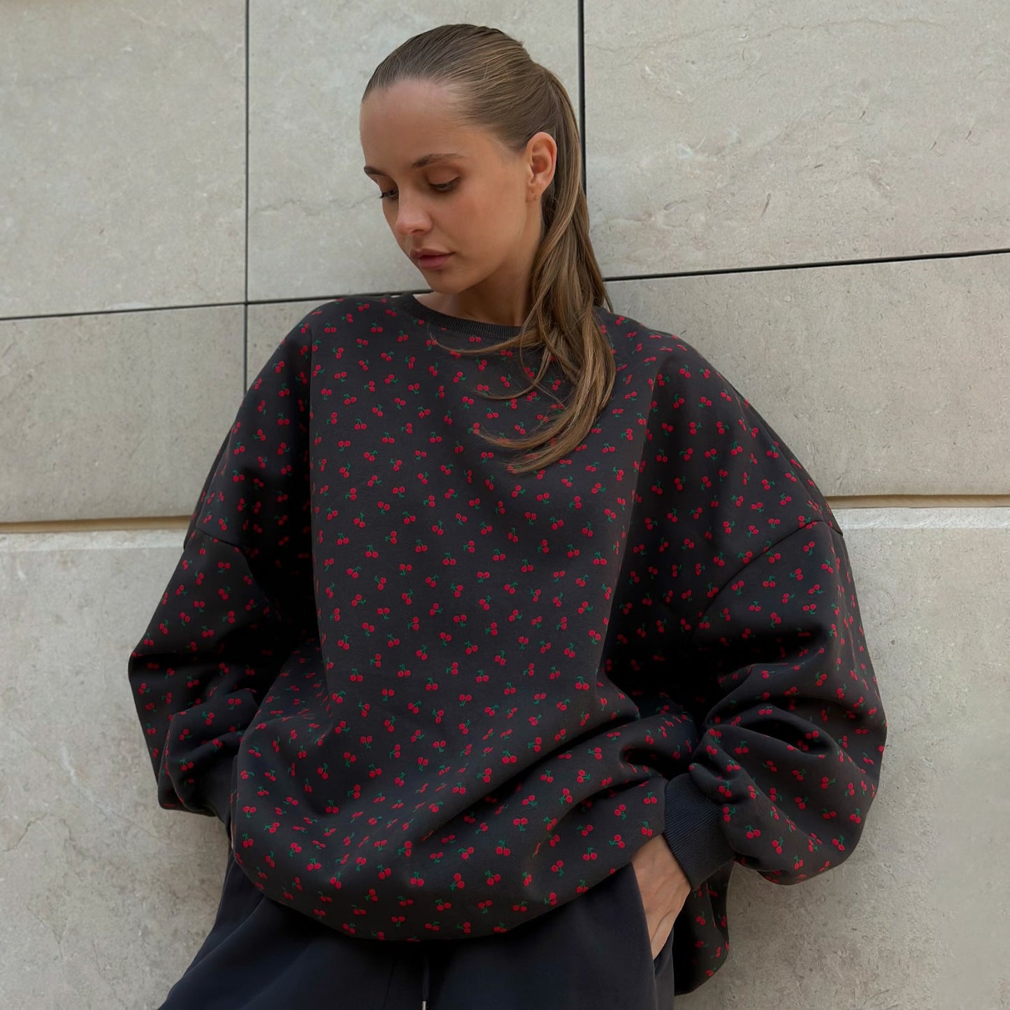 Women's sweatshirt in floral design NOVAE