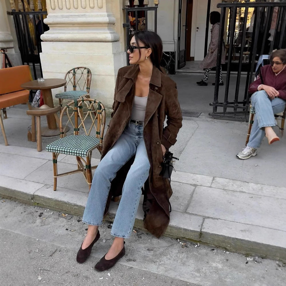 Women's elegant trench coat with lined collar and practical pockets NOVAE