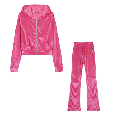 Women's sporty set consisting of a velvet hooded jacket and wide jogging pants NOVAE