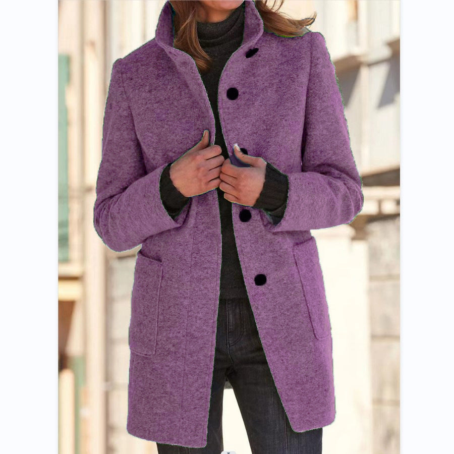 Women's elegant wool coat with a modern cut and practical pockets NOVAE