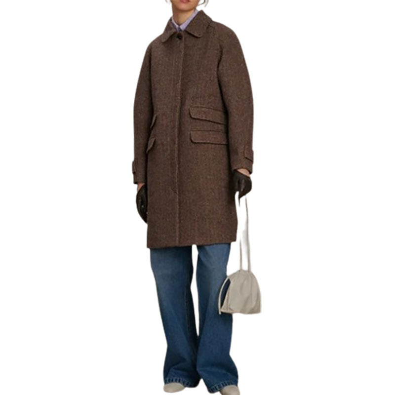 Women's elegant wool coat with pockets and contrasting buttons NOVAE