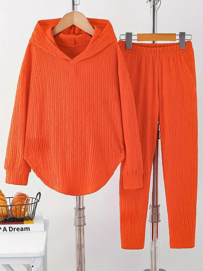 Women's casual sweatshirt and pants set with structured design NOVAE