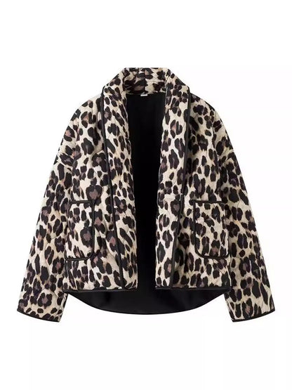 Women's fashionable leopard print jacket in a casual cut with practical pockets NOVAE