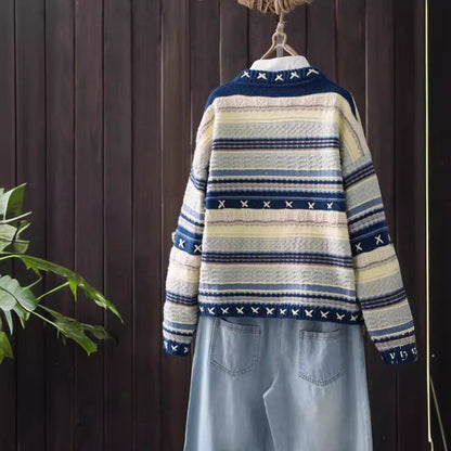 Women's Patterned Knit Cardigan with Decorative Buttons and Deep Pockets NOVAE