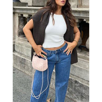 Women's Oversized Knit Sweater with a Wide Fit NOVAE