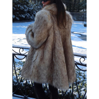 Women's luxurious faux fur coat with wide lapels and side pockets NOVAE