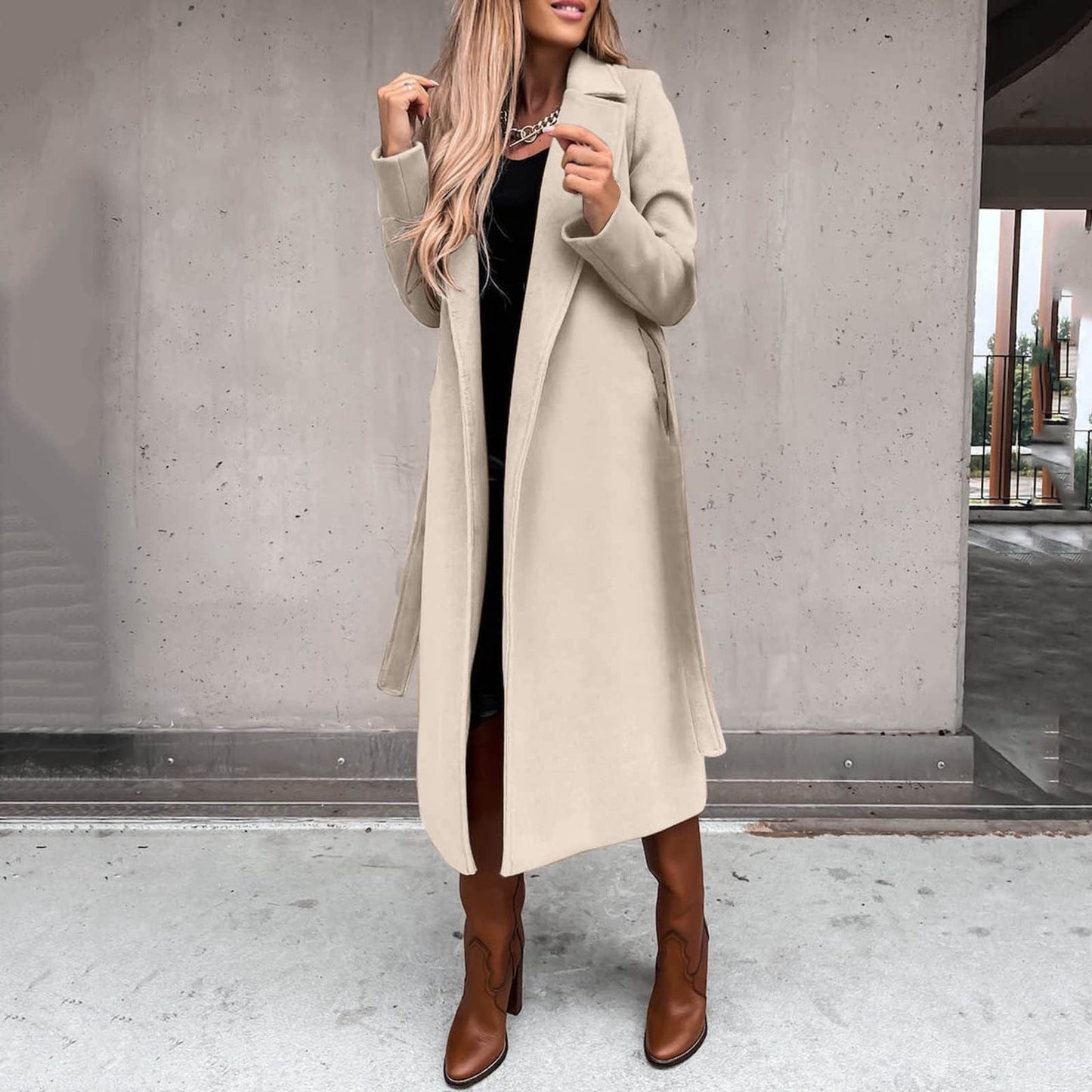 Women's elegant and warm wool coat NOVAE