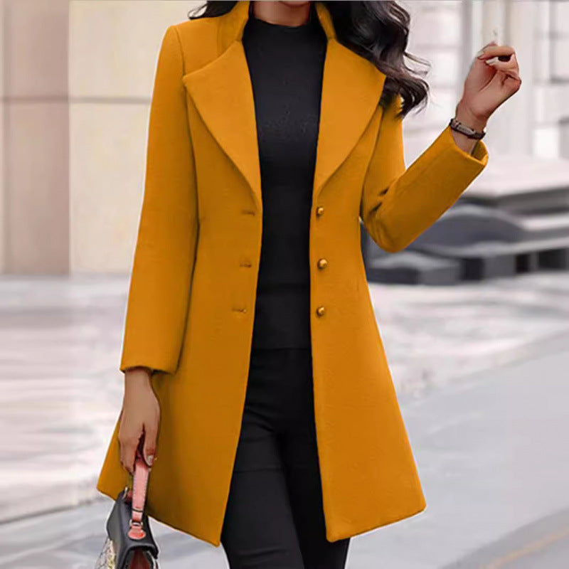 Women's elegant wool coat with a structured fit and double-button closure design NOVAE