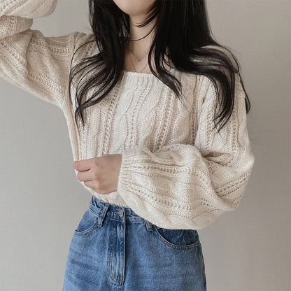 Women's fashionable knitted sweater with cable pattern and loose fit NOVAE