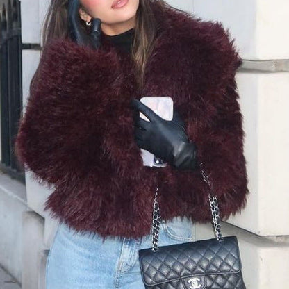 Women's Trendy Short Faux Fur Coats NOVAE