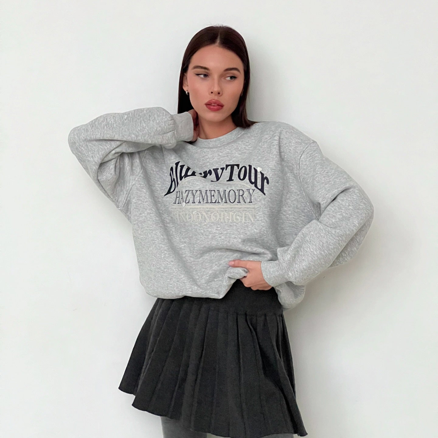 Women's sweatshirt with stylish logo and casual cut NOVAE