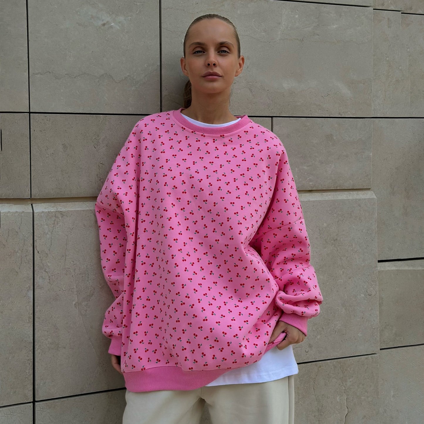 Women's sweatshirt in floral design NOVAE