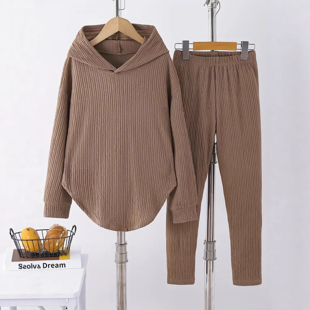Women's casual sweatshirt and pants set with structured design NOVAE