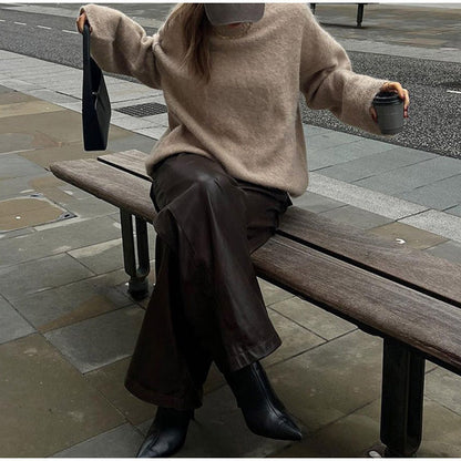 Women's Oversized Knit Sweater in Soft Cashmere Blend NOVAE