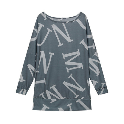 Women's oversized long-sleeved shirt with modern lettering and elasticated waistband NOVAE