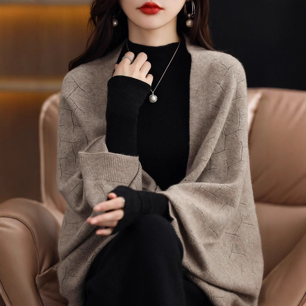 Women's Large Knit Poncho with Modern Diamond Pattern NOVAE