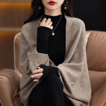 Women's Large Knit Poncho with Modern Diamond Pattern NOVAE