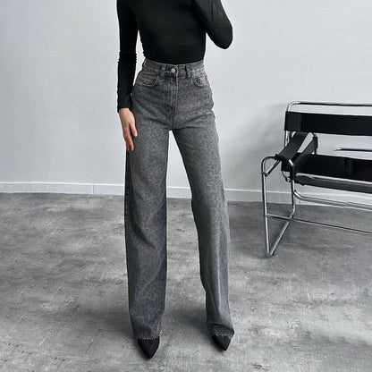 Women's jeans in a fashionable snake print with a high waist and straight cut NOVAE