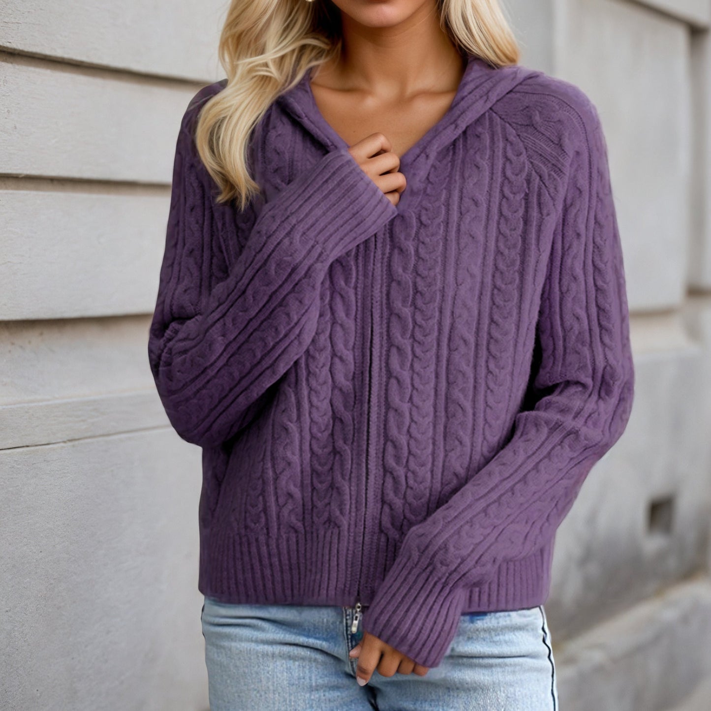 Women's hooded cardigan with detailed cable knit pattern NOVAE