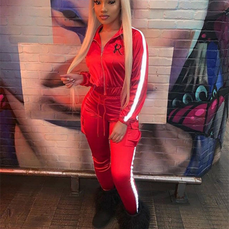 Women's sporty tracksuit set with cropped jacket and jogging pants NOVAE