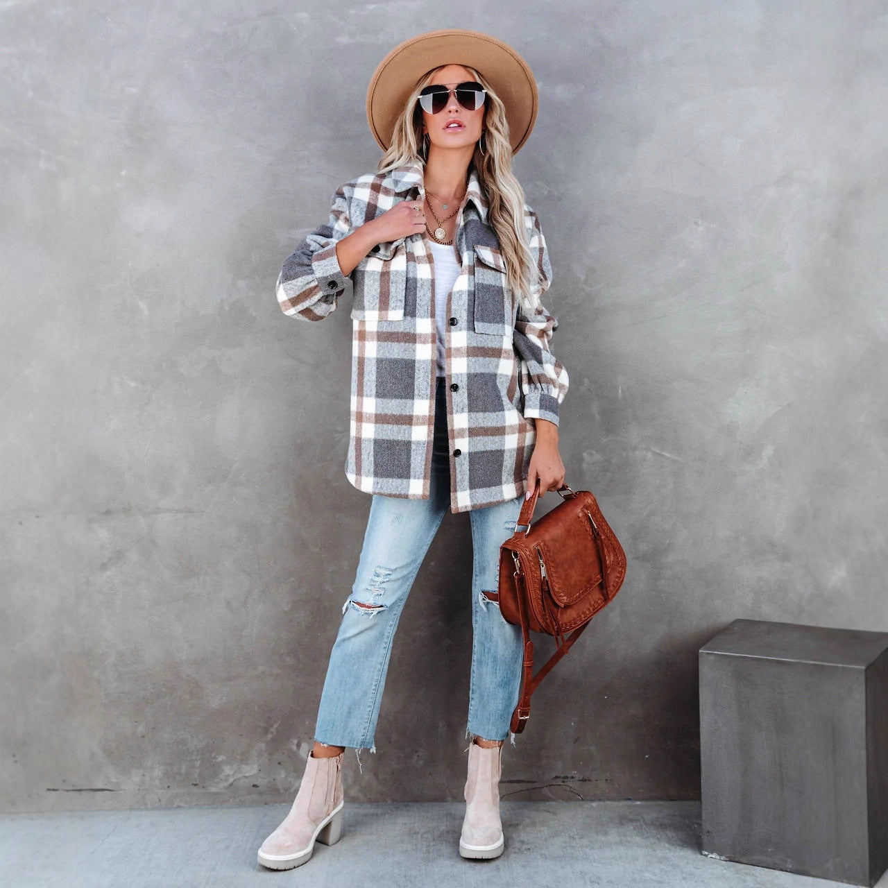 Women's checked overshirt jacket with a relaxed fit and pockets NOVAE