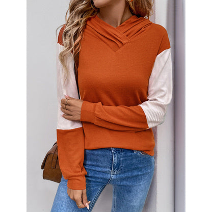 Women's hoodie with a modern color mix and textured fabric NOVAE