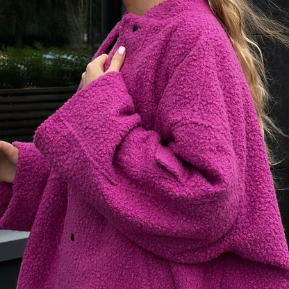 Women's oversized fleece jacket with a cozy lining and fashionable cut NOVAE