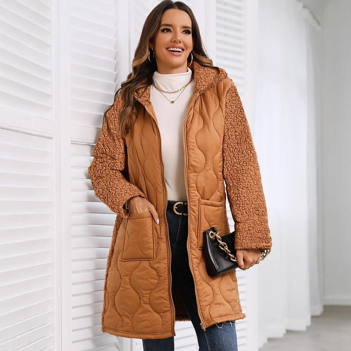 Women's long jacket with teddy-like lining and practical pockets NOVAE