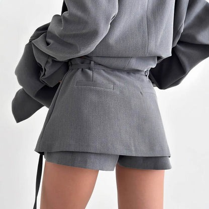 Women's elegant blazer and shorts set with high-quality cut NOVAE