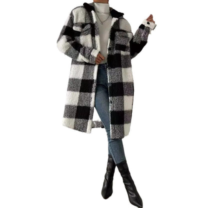 Women's teddy sweater jacket with checkered pattern and practical pockets NOVAE