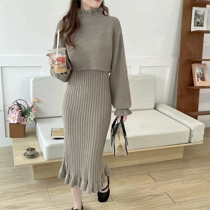 Women's knit dress with high neckline and ribbed texture NOVAE