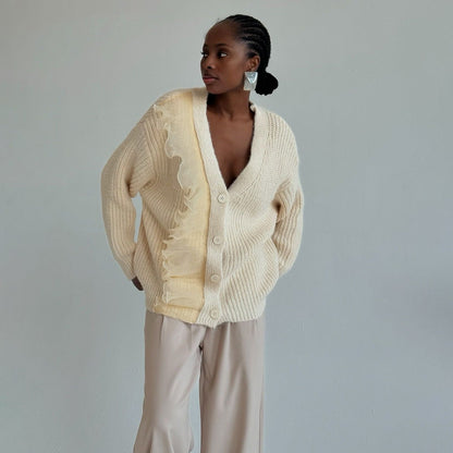 Women's cardigan with ruffle details and button closure NOVAE