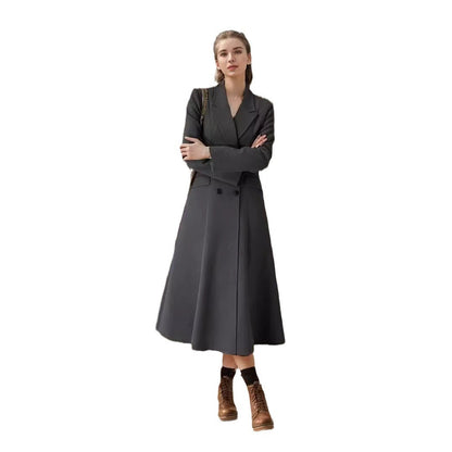 Women's elegant maxi coat with double-breasted button closure and wide, flowing skirt NOVAE