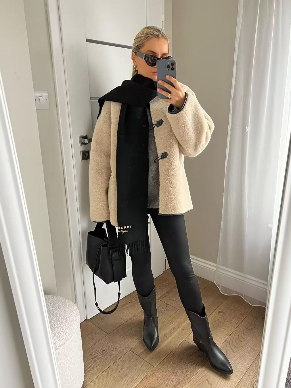 Women's fleece jacket with modern button details and side pockets NOVAE