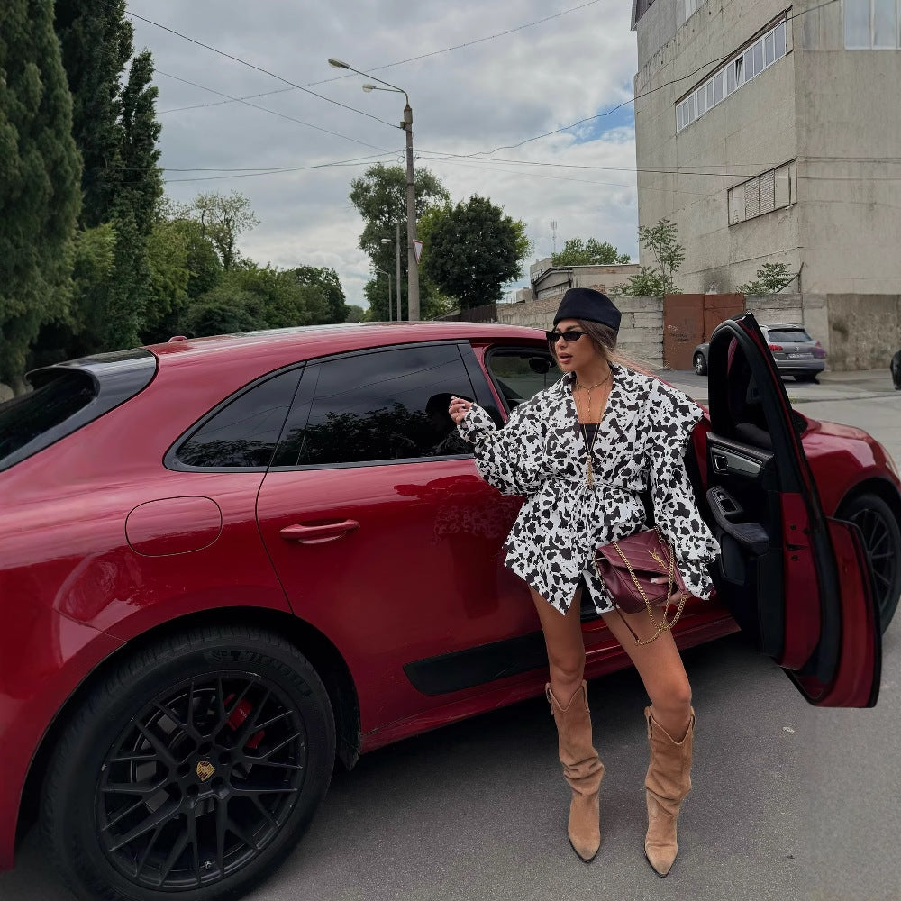 Women's classic blouse with decorative tie and fashionable spotted pattern NOVAE